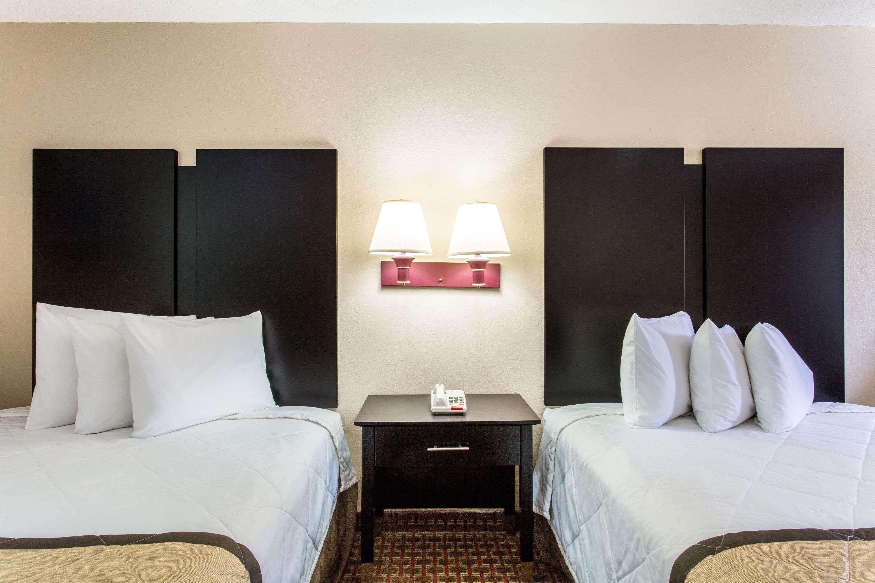 Days Inn By Wyndham Douglasville-Atlanta-Fairburn Road Eksteriør bilde