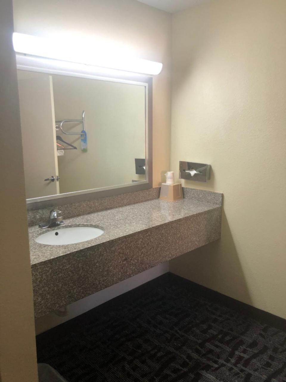 Days Inn By Wyndham Douglasville-Atlanta-Fairburn Road Eksteriør bilde